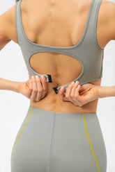 Contrast Trim Back Cutout Sports Bra