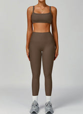 Ribbed Activewear Set with Sports Bra and Leggiing