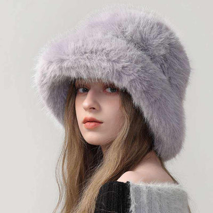 Faux Fur Bucket Hat | Cozy &amp; Stylish for a Chic Winter Look