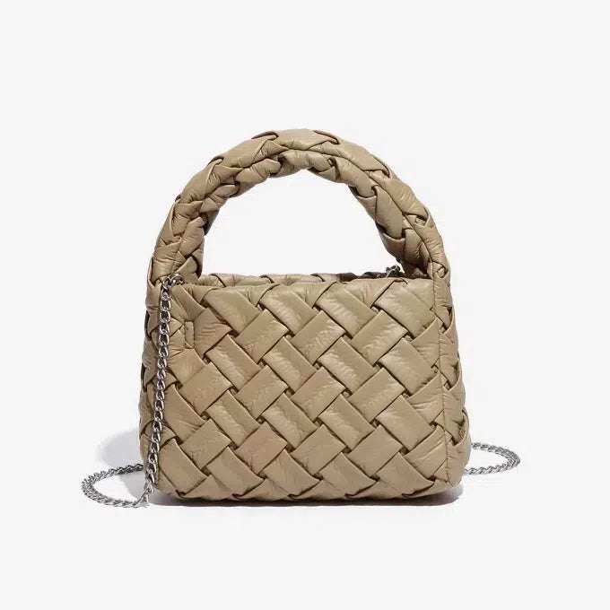 Trendy Woven Tote Bag with Chain | Stylish &amp; Eye-Catching Accessory