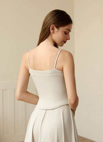 Curved Hem Sports Spaghetti Straps Tank Tops with Chest Pad