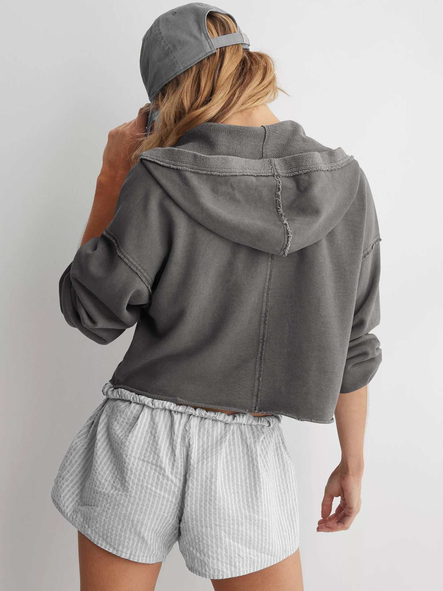 Long Sleeve Hooded Pullover Sweatshirt | Cozy &amp; Stylish Layering Piece