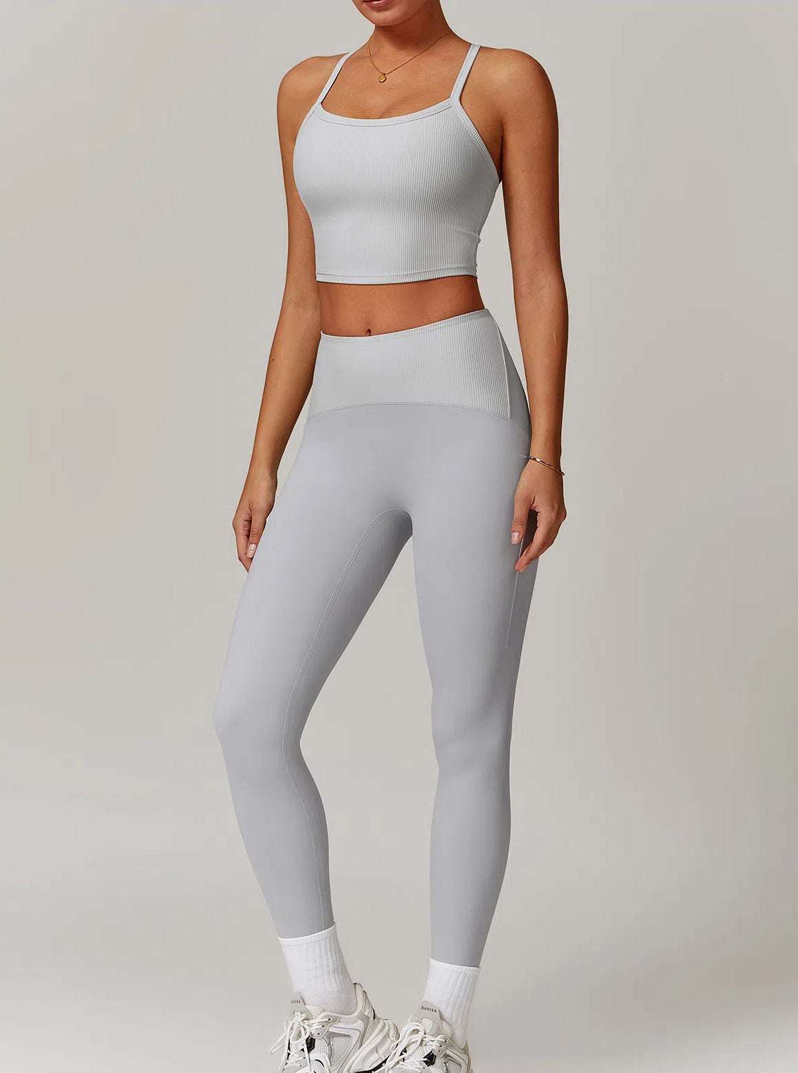 2 Piece Yoga Set with Bra and Leggings | Perfect for Every Pose