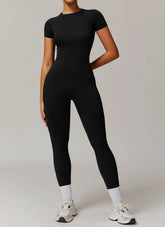 Yoga Wear Set with Short Sleeve T-Shirt and Legging