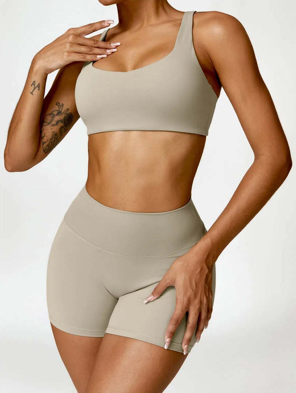 Fitness Clothing Yoga Set with Bra and Shorts | Supportive &amp; Stylish