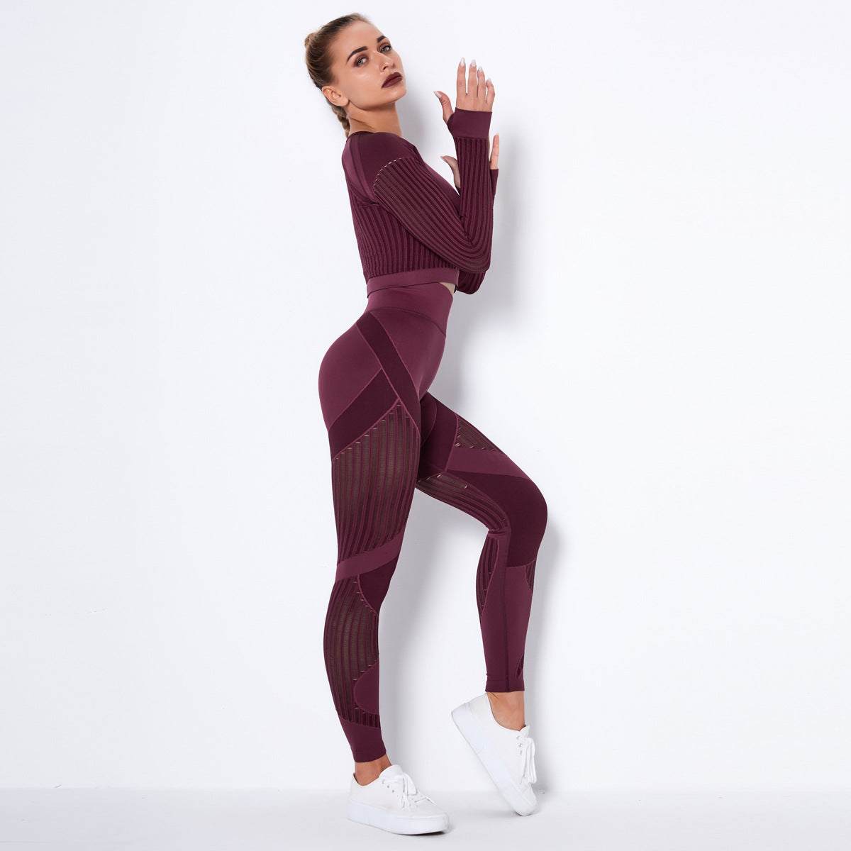 2 Piece Yoga Activewear Set | Stylish &amp; Comfortable for Your Practice