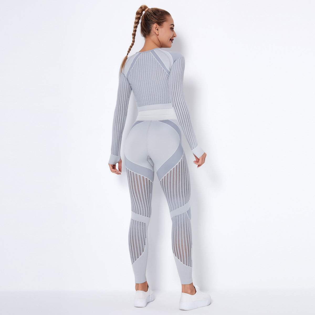 2 Piece Yoga Activewear Set | Stylish &amp; Comfortable for Your Practice