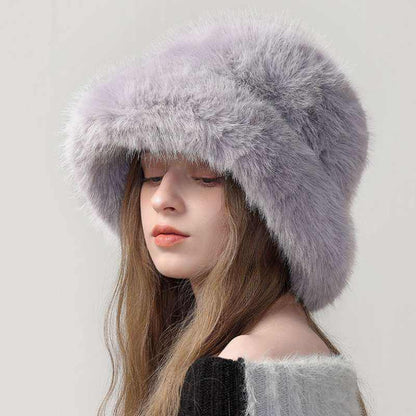 Faux Fur Bucket Hat | Cozy &amp; Stylish for a Chic Winter Look