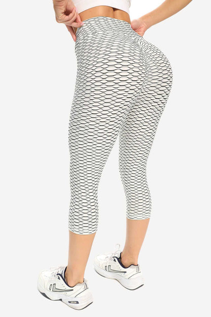 Butt Lifting Capri Leggings | Flattering Fit &amp; Enhanced Curves