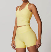 Solid U Neck Cross Back Yoga Tank Tops with Padded