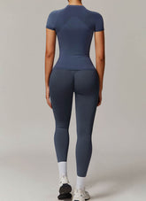 Yoga Wear Set with Short Sleeve T-Shirt and Legging