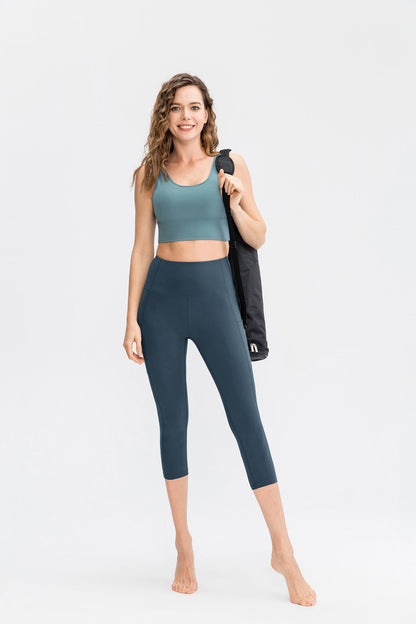 High-Waisted Capri With Pockets