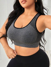 Plus Size U Neck Sports Bra