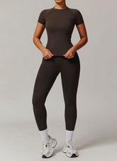 Yoga Wear Set with Short Sleeve T-Shirt and Legging