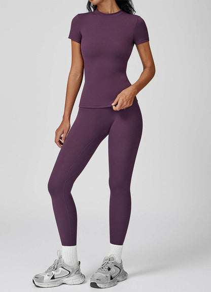 Sports Wear with Short Sleeve T-Shirt and Leggings