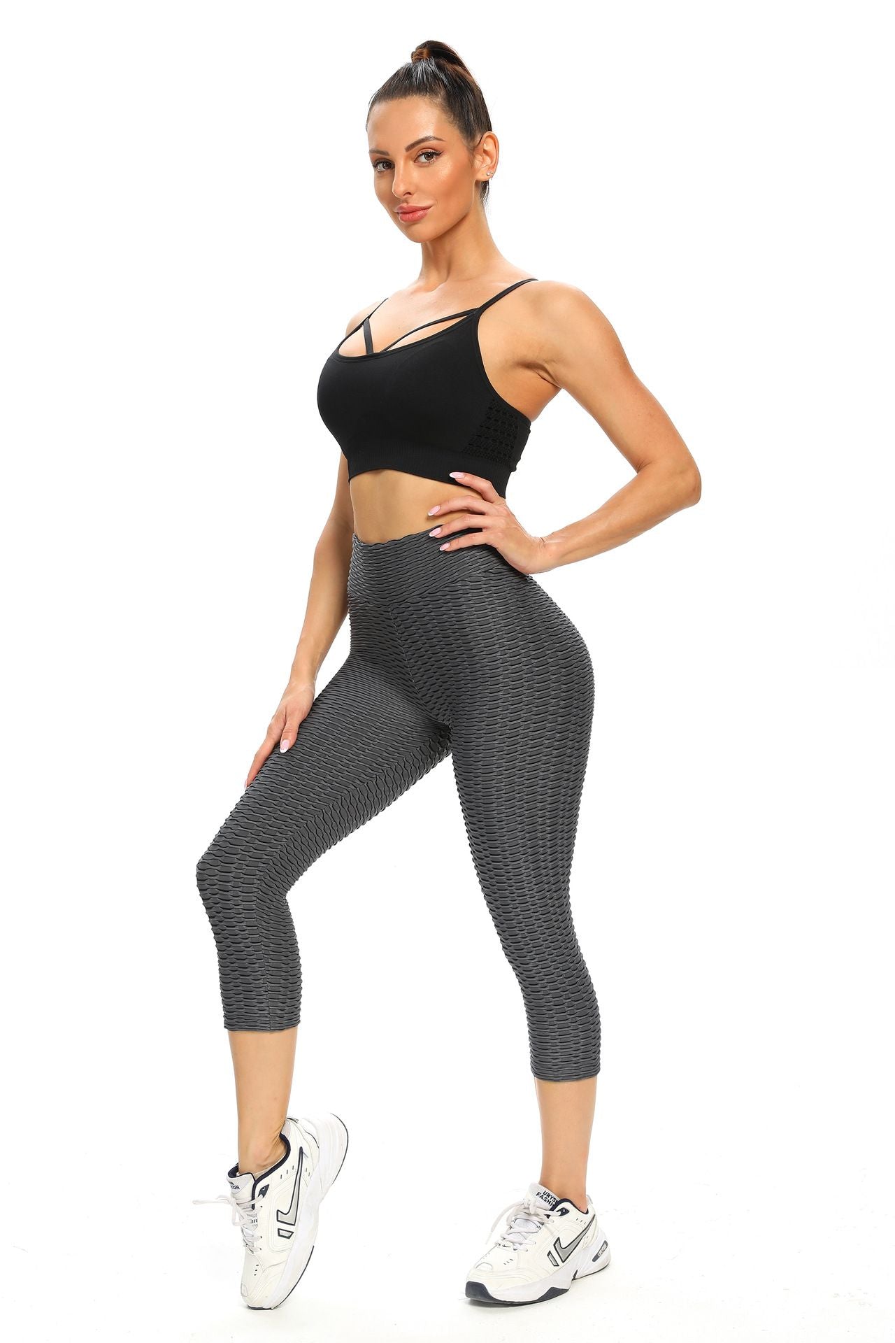 Butt Lifting Capri Leggings | Flattering Fit &amp; Enhanced Curves