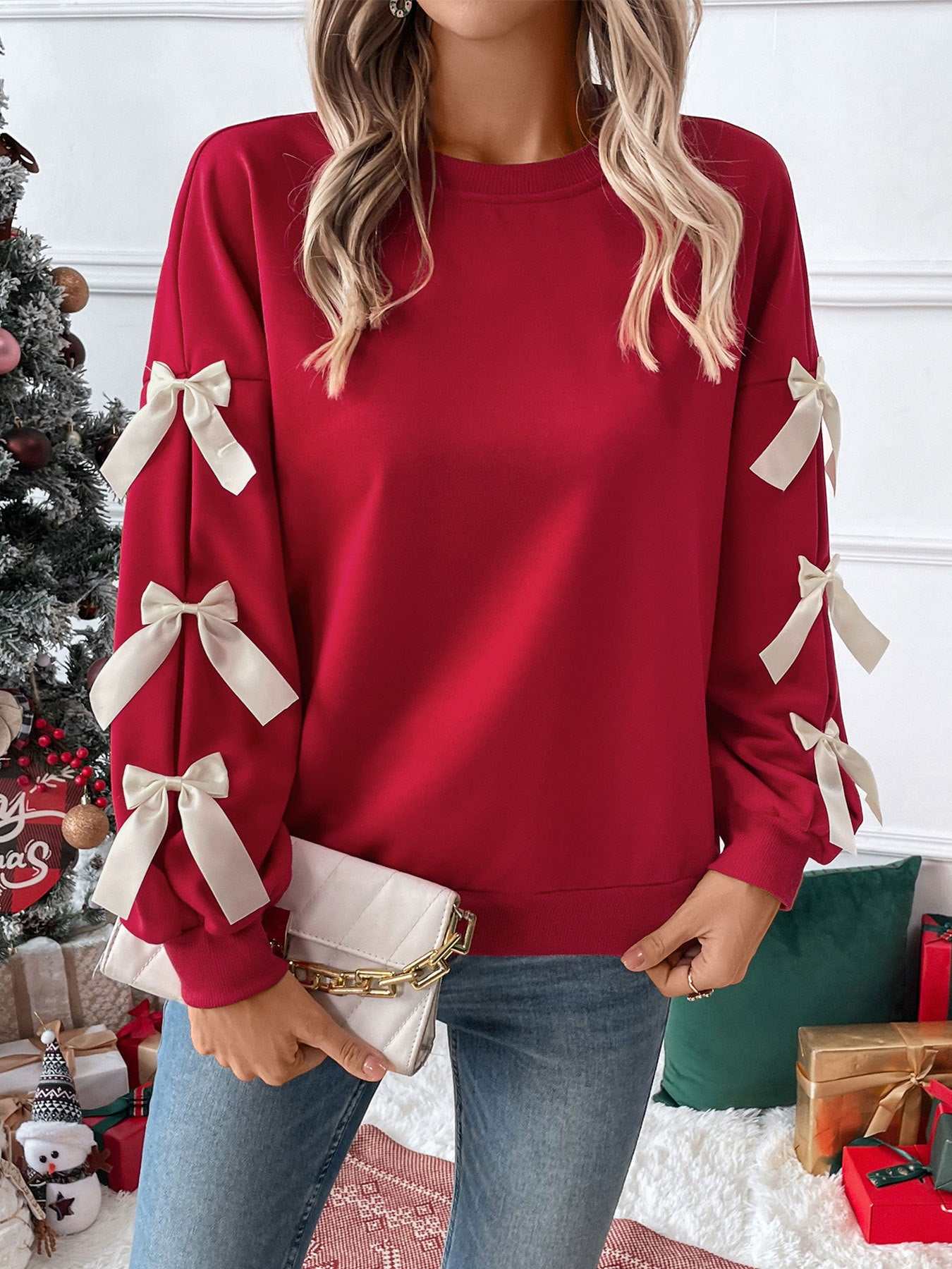  Red Bow Crew Sweatshirt | Chic and Comfortable Everyday Wear