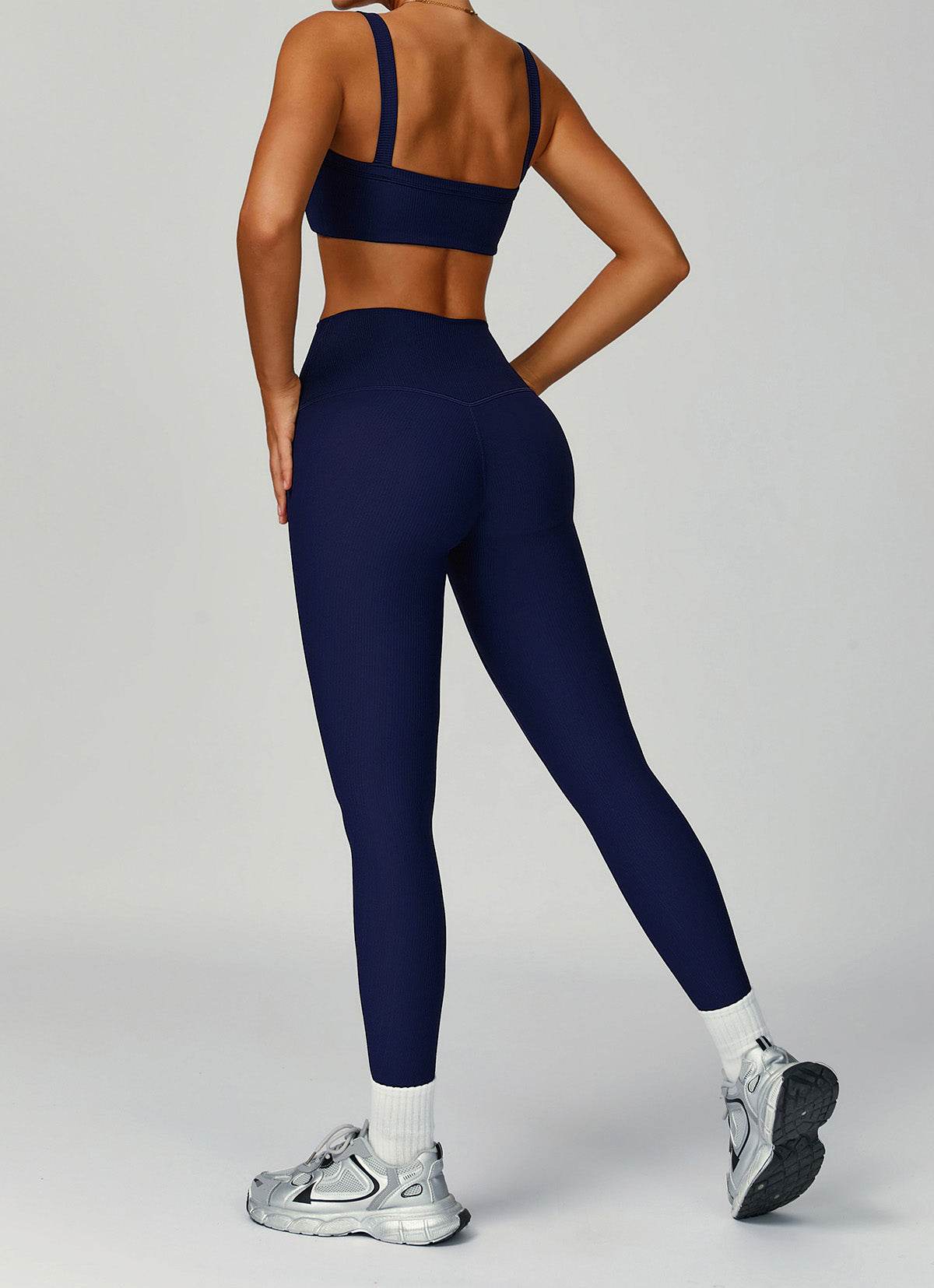 Ribbed Activewear Set with Sports Bra and Leggiing