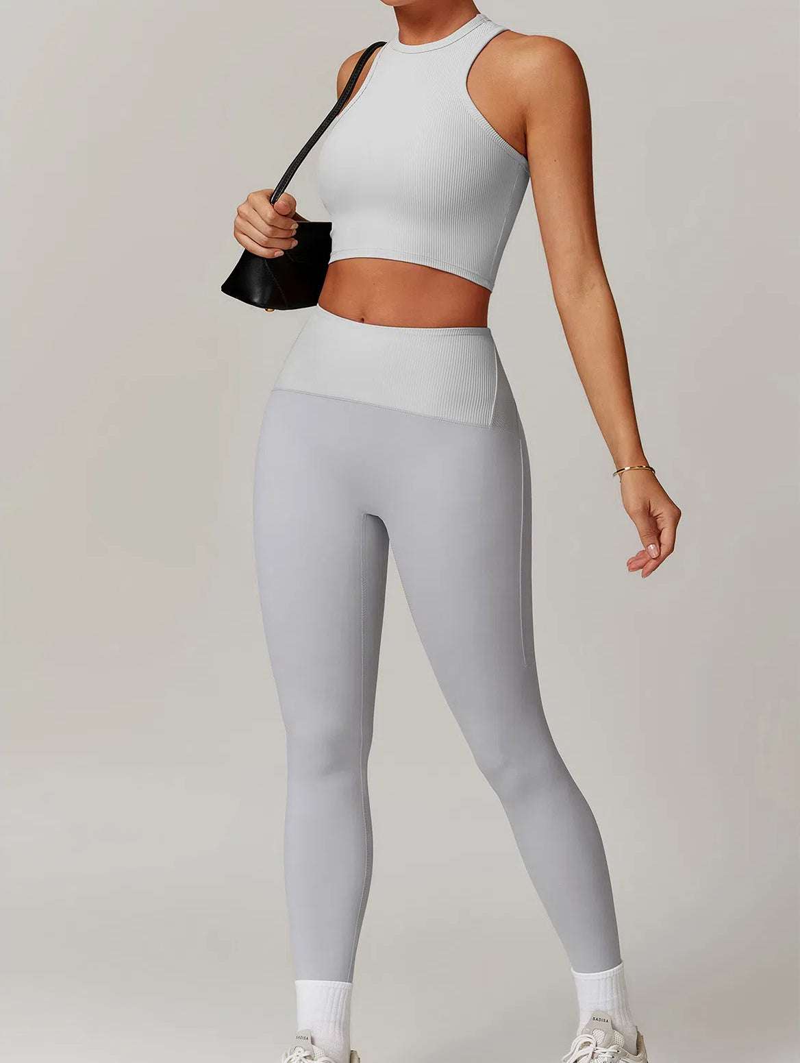 2 Piece Sports Set with Bra and Leggings | Perfect for Gym and Yoga