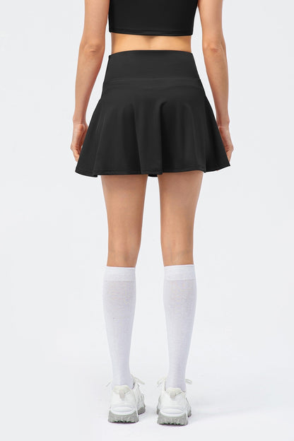 Pleated Tennis Skirt with Built-In Short Liner – Stylish &amp; Functional