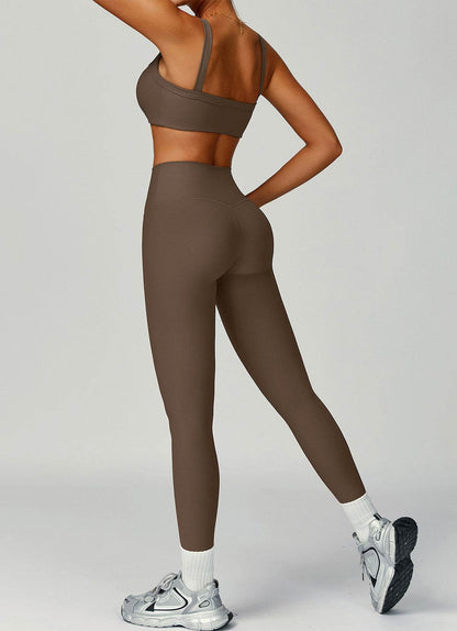 Ribbed Activewear Set with Sports Bra and Leggiing