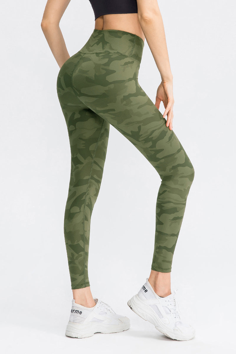 Camo High-Rise Ankle Leggings - Fashionable and Comfy Legging Option