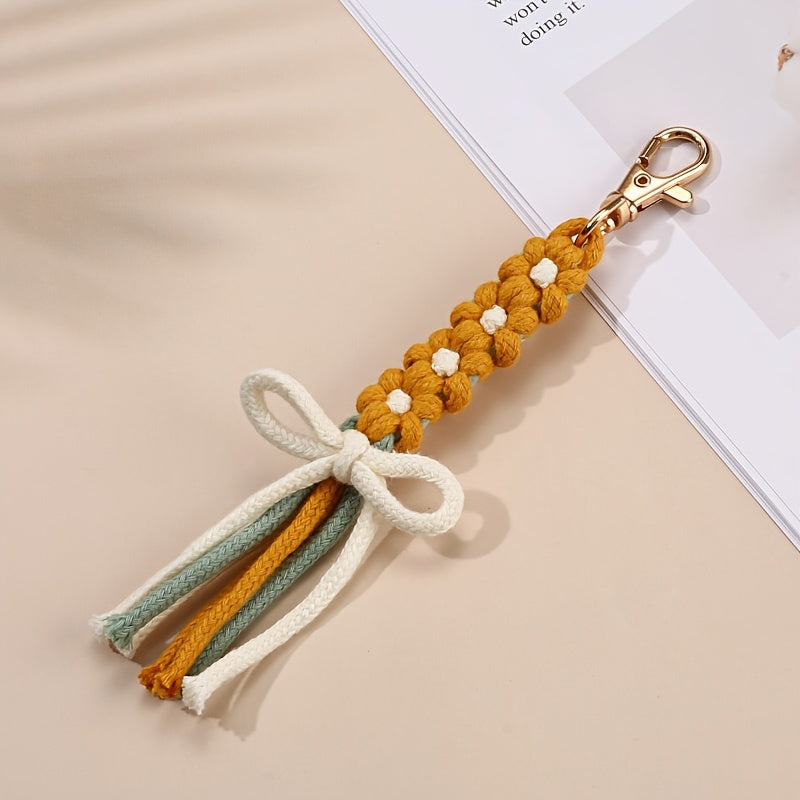 Daisy Flower Tassel Keychain