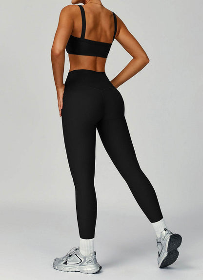 Ribbed Activewear Set with Sports Bra and Leggiing