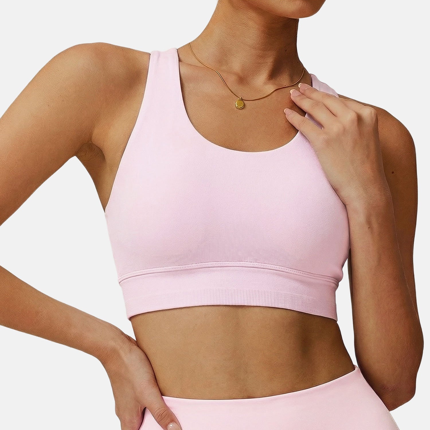 U-Shaped Neckline Yoga Tank Tops Criss Cross Back Sports Bra