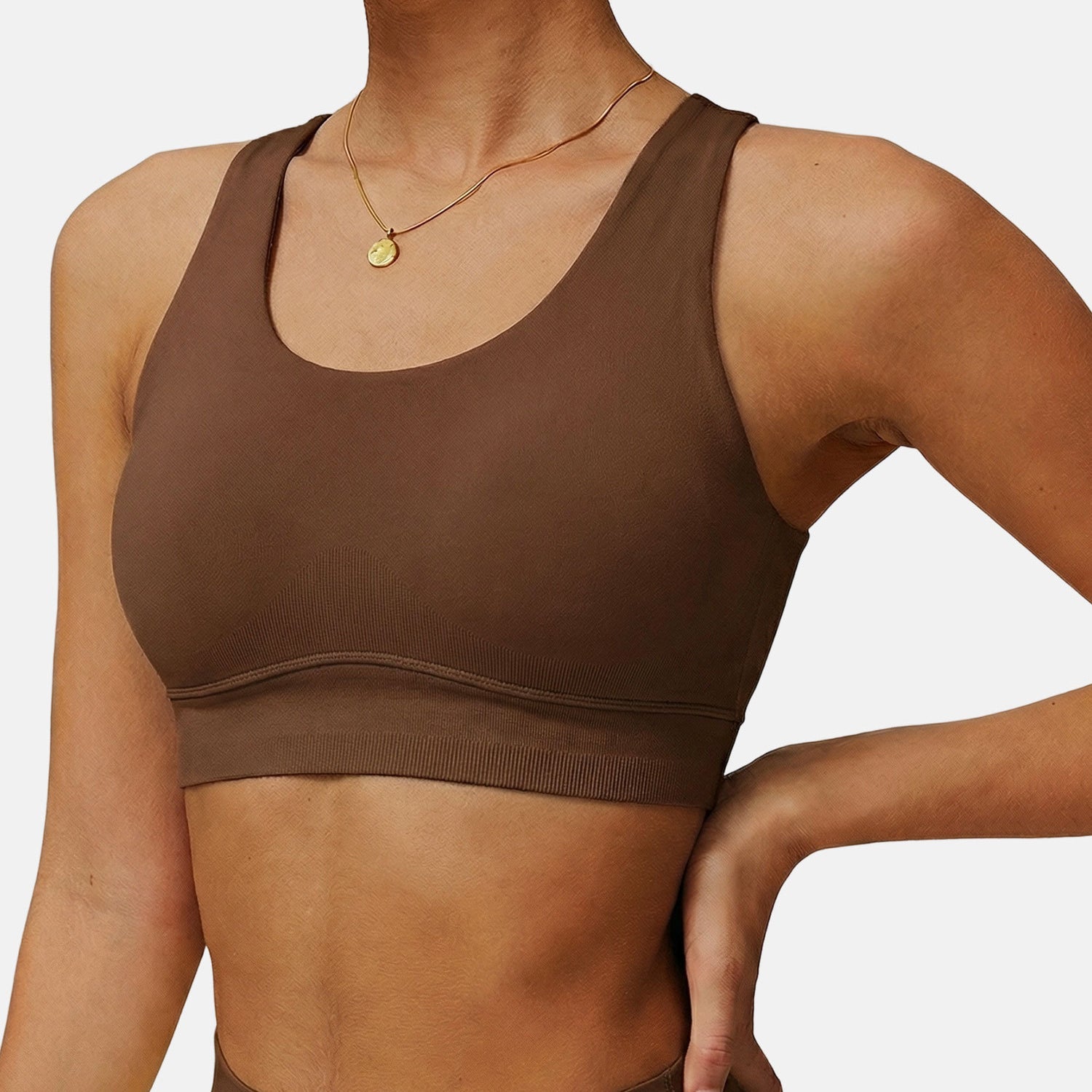 U-Shaped Neckline Yoga Tank Tops Criss Cross Back Sports Bra