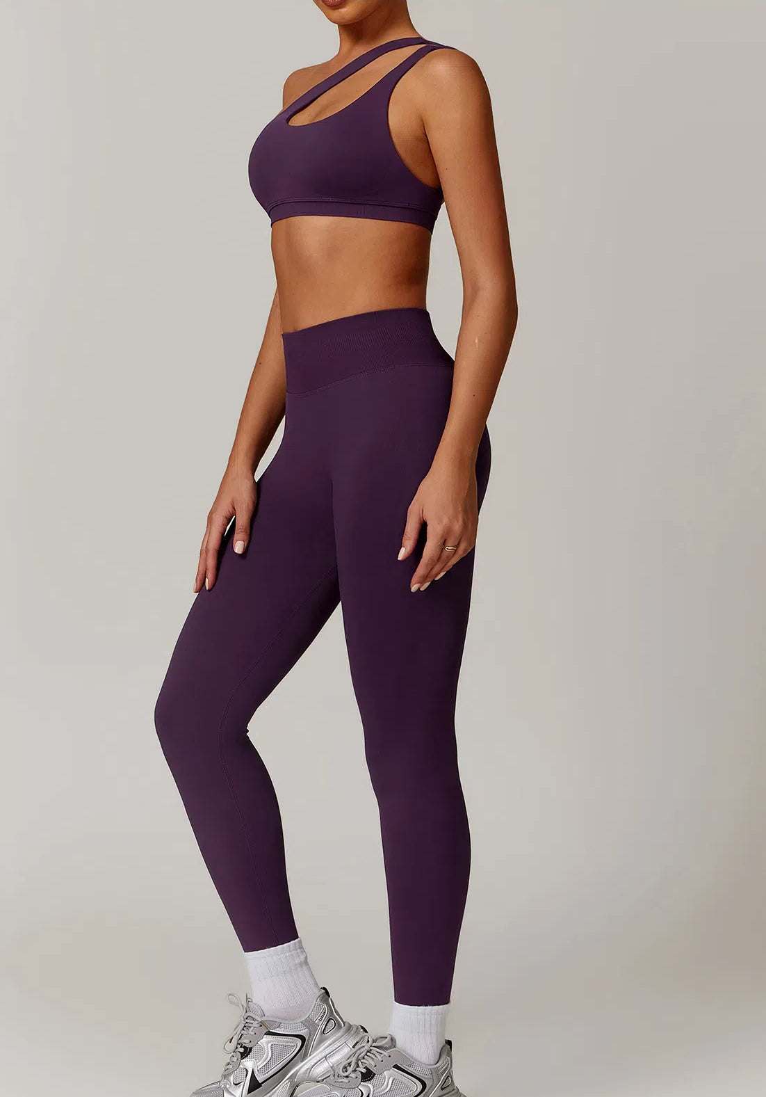 Seamless Yoga Clothing Set | Ultimate Comfort for Every Pose