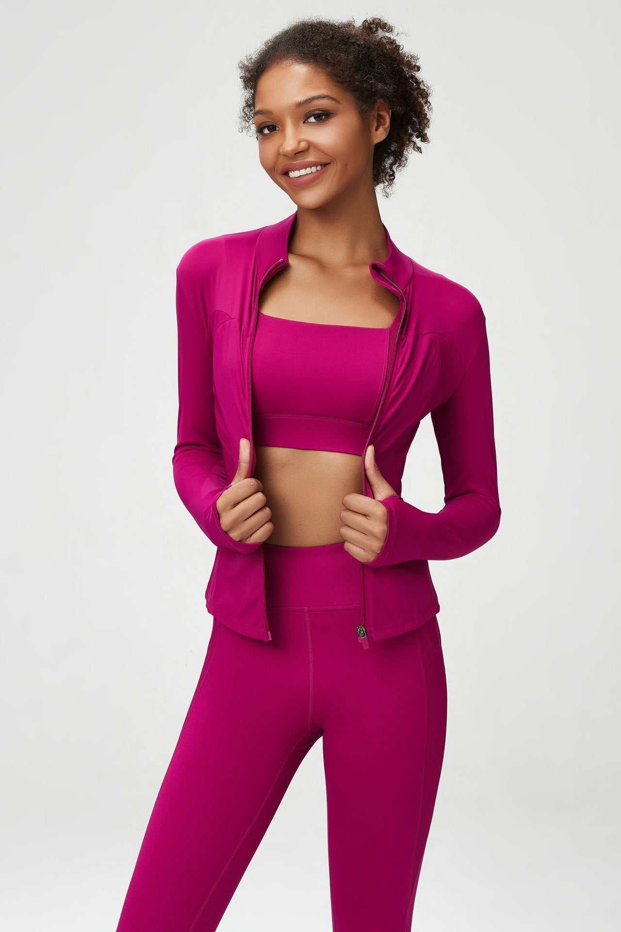 Women Slim Fit Yoga Coat with Front Zipper: Sporty &amp; Sleek