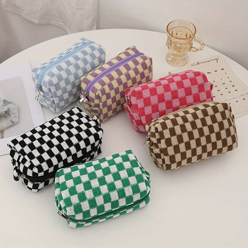 Checkered Knitted Cosmetic Bag | Stylish Storage for Essentials