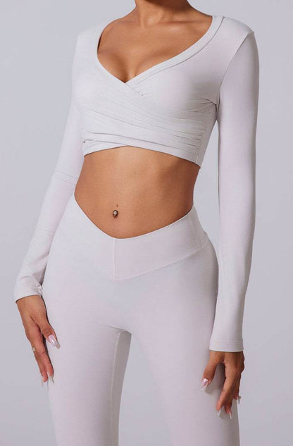 Long Sleeve Sports Yoga Set | Comfortable &amp; Stylish for Every Session