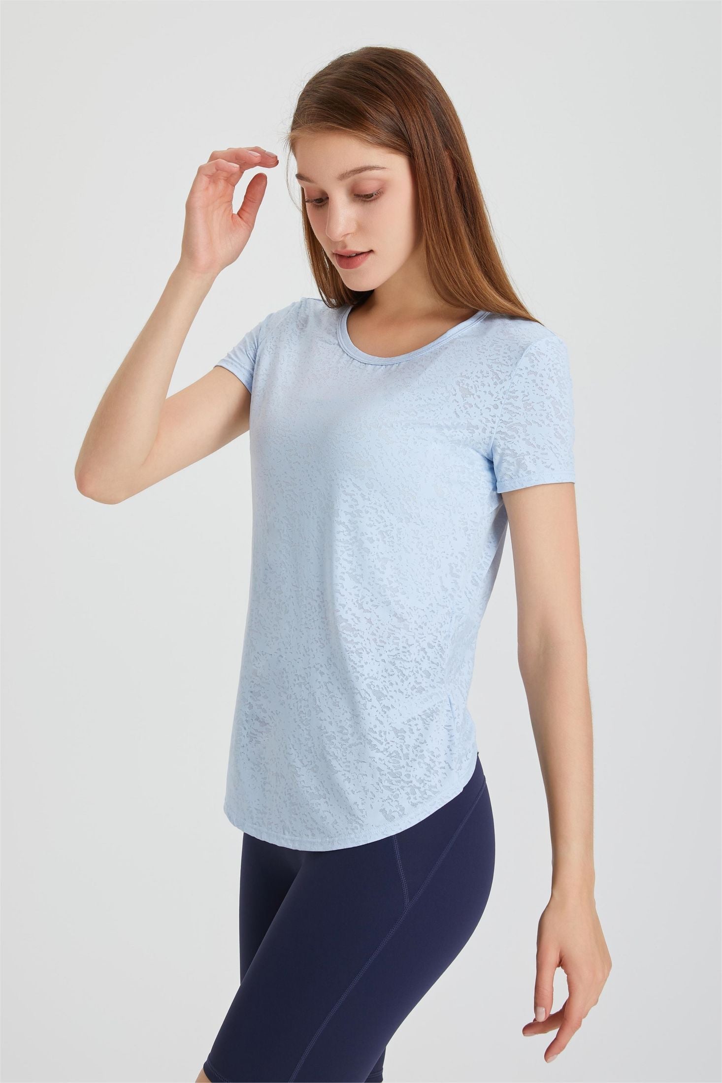 Back Cutout Twist Knot Short Sleeve T-Shirt | Trendy &amp; Chic Design