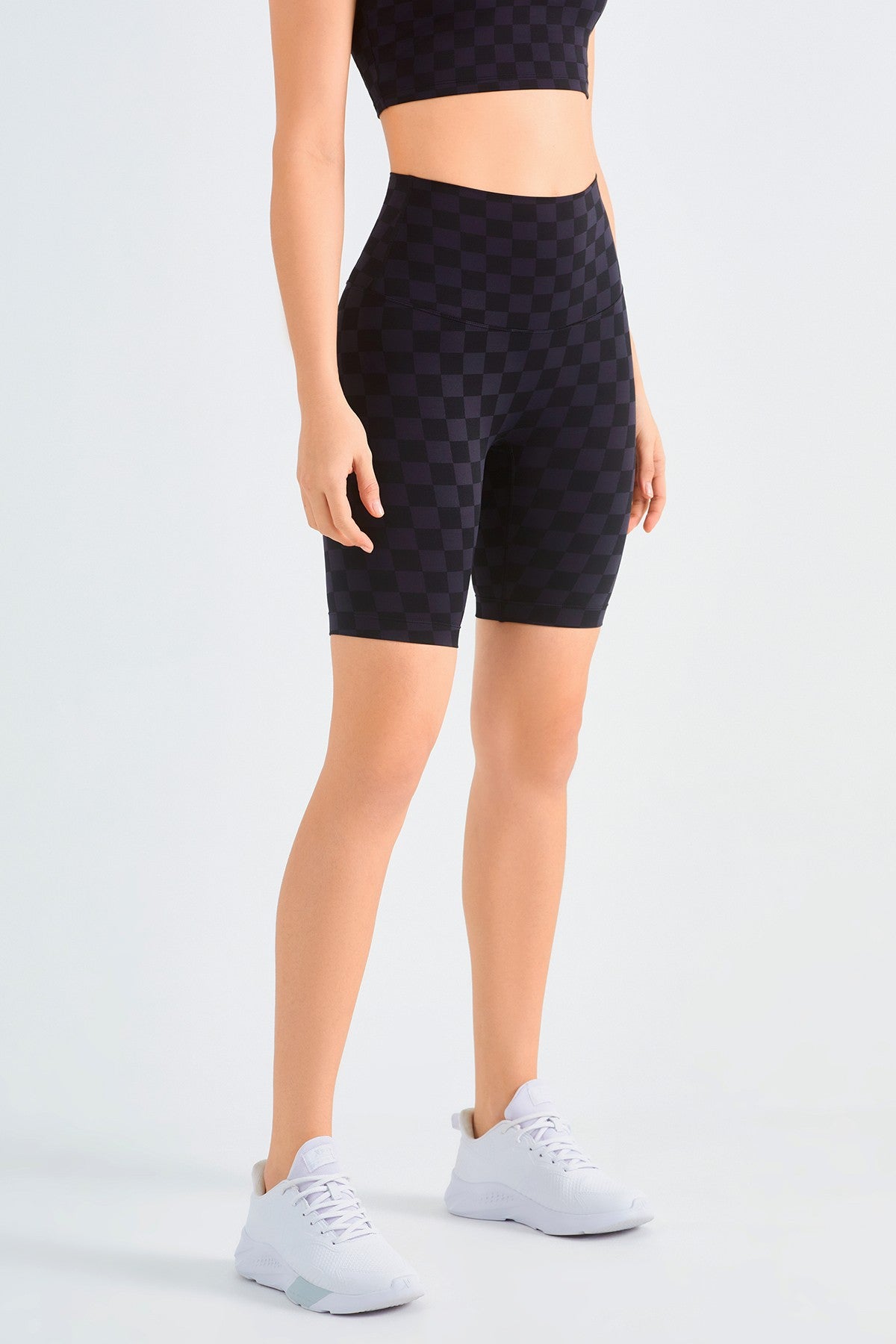 Checkerboard Seamless Gym Shorts for Comfort and Style in Workouts