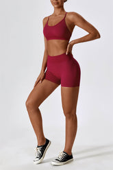 Chic Strappy Back Seamless Sports Bra