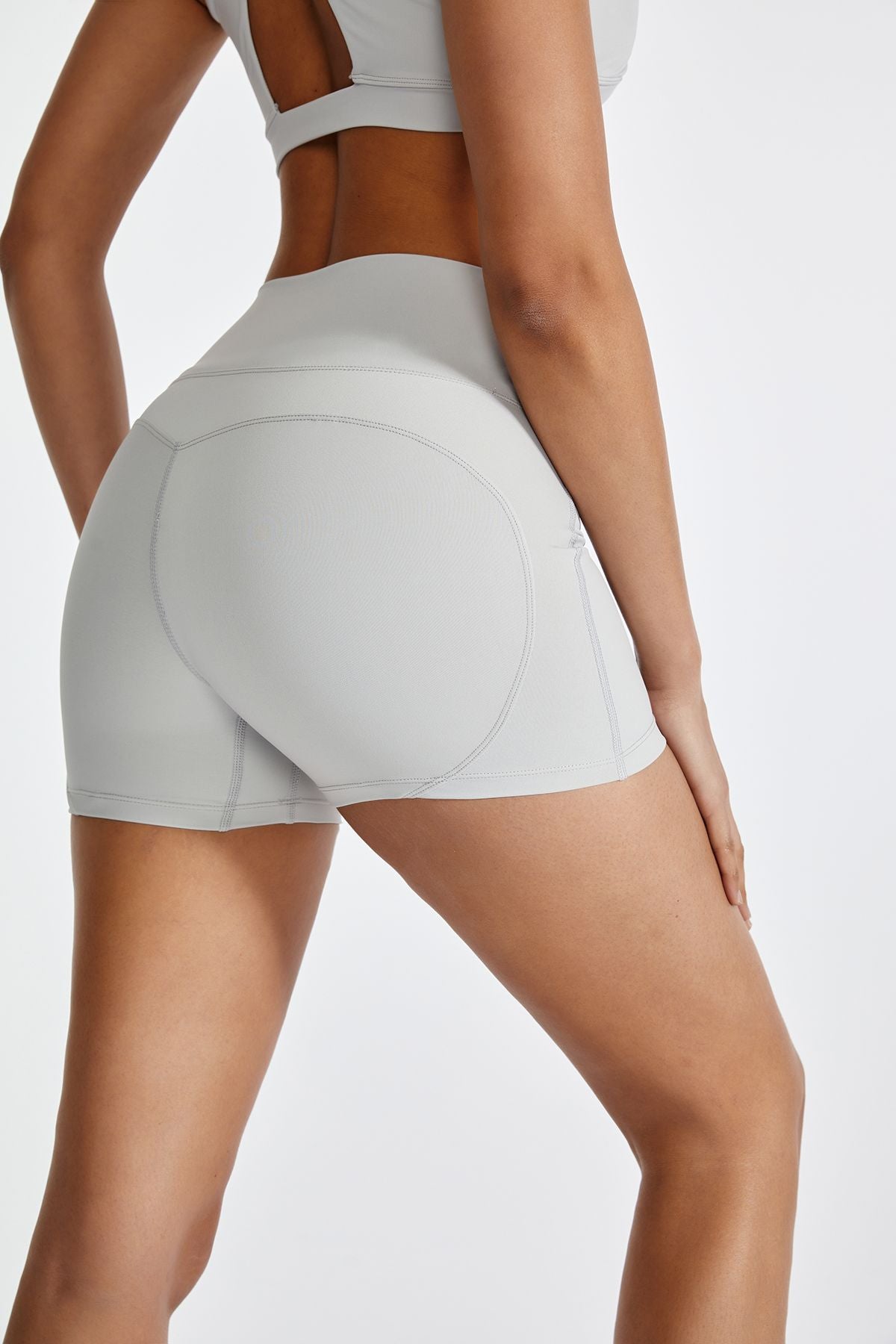 High-Rise Workout Crossover Waistband Shorts for Comfort and Style