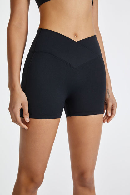 High-Rise Workout Crossover Waistband Shorts for Comfort and Style