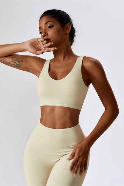 Deep Plunge Backless Tank Top - Stylish and Sporty Workout Wear