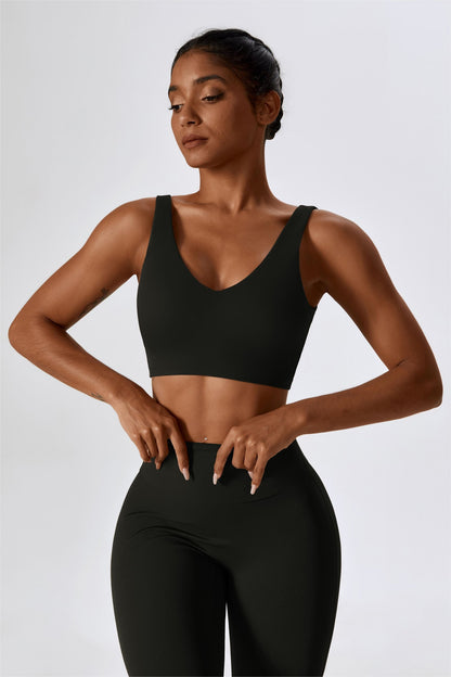 Deep Plunge Backless Tank Top - Stylish and Sporty Workout Wear