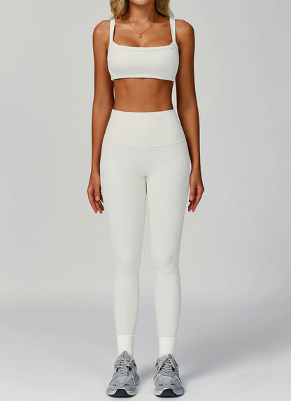Ribbed Activewear Set with Sports Bra and Leggiing