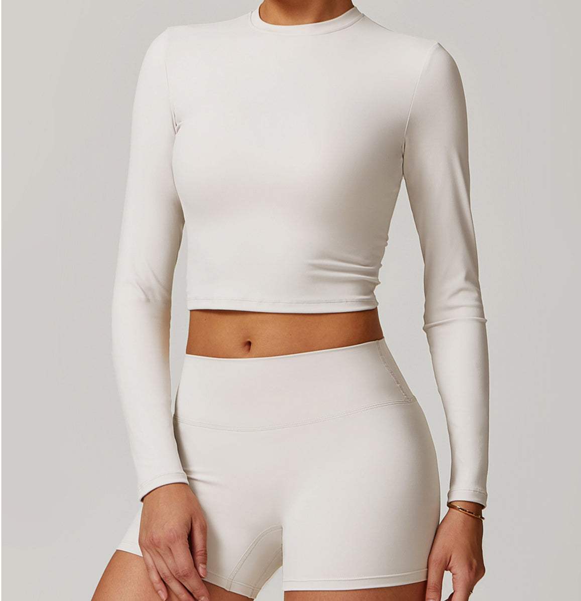 Tight Long Sleeve Cropped T-Shirt | Sleek &amp; Stylish Workout Wear