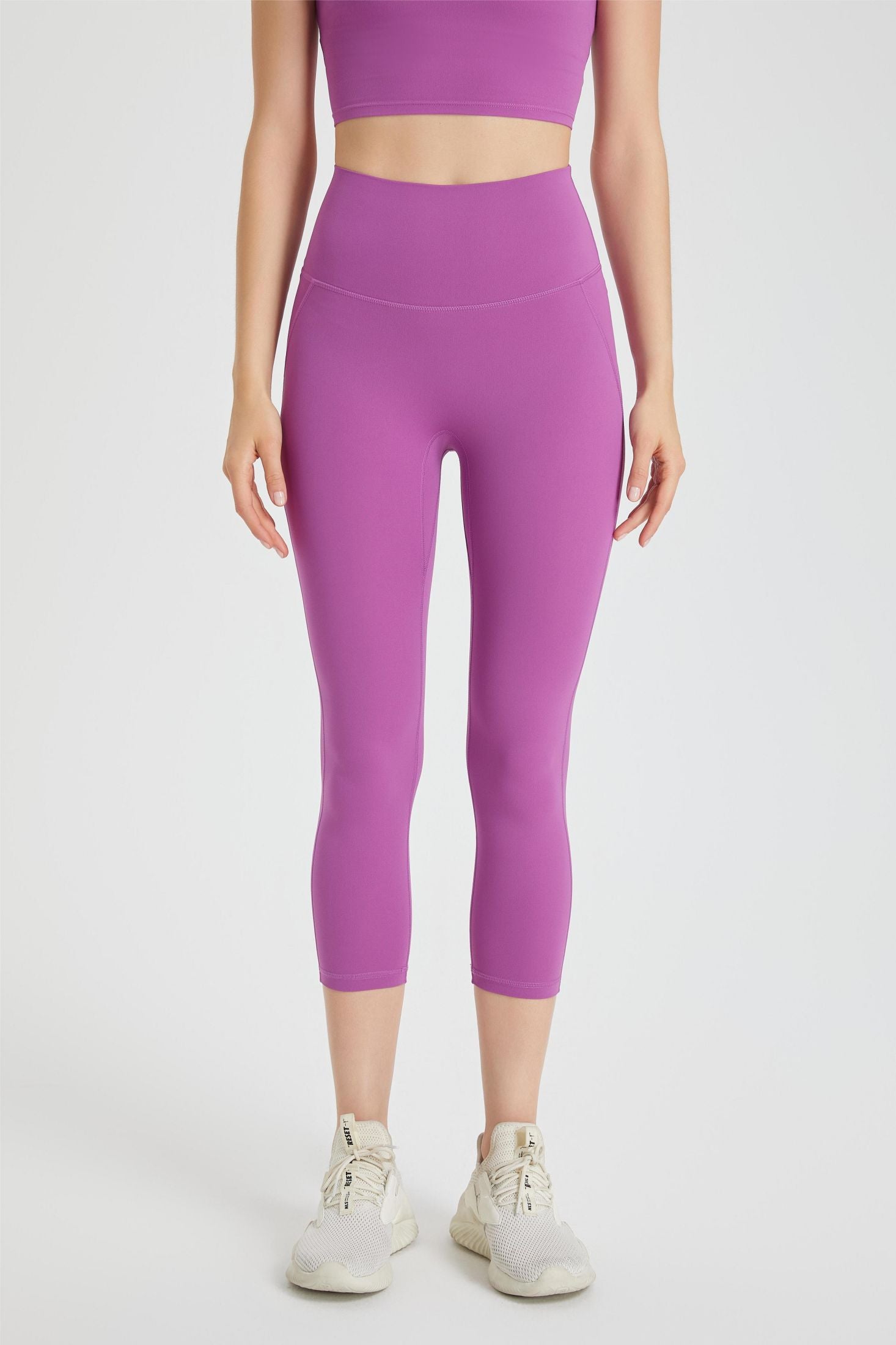 High-Rise Capri Leggings | Stylish &amp; Comfortable for All Activities