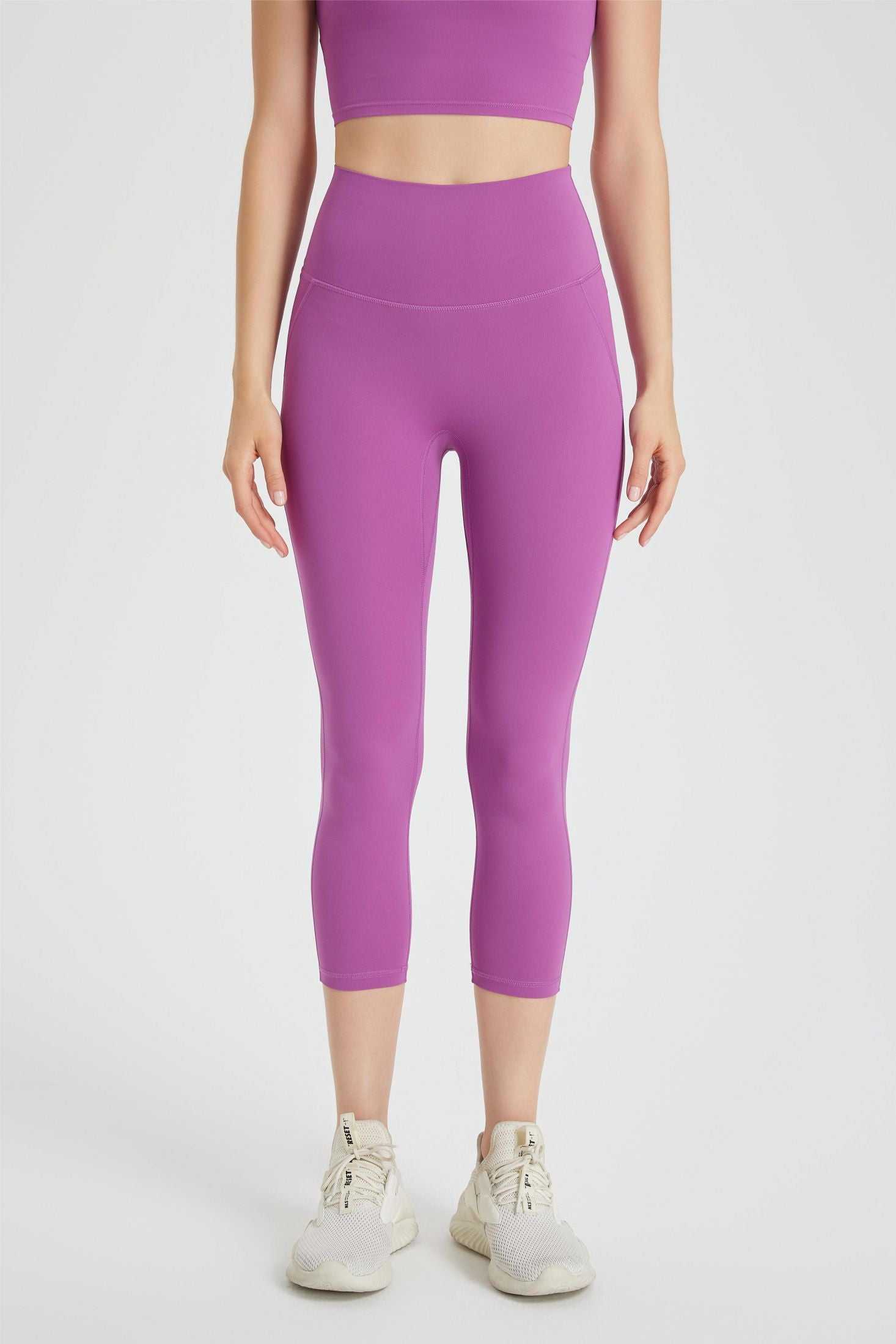 High-Rise Capri Leggings | Stylish &amp; Comfortable for All Activities