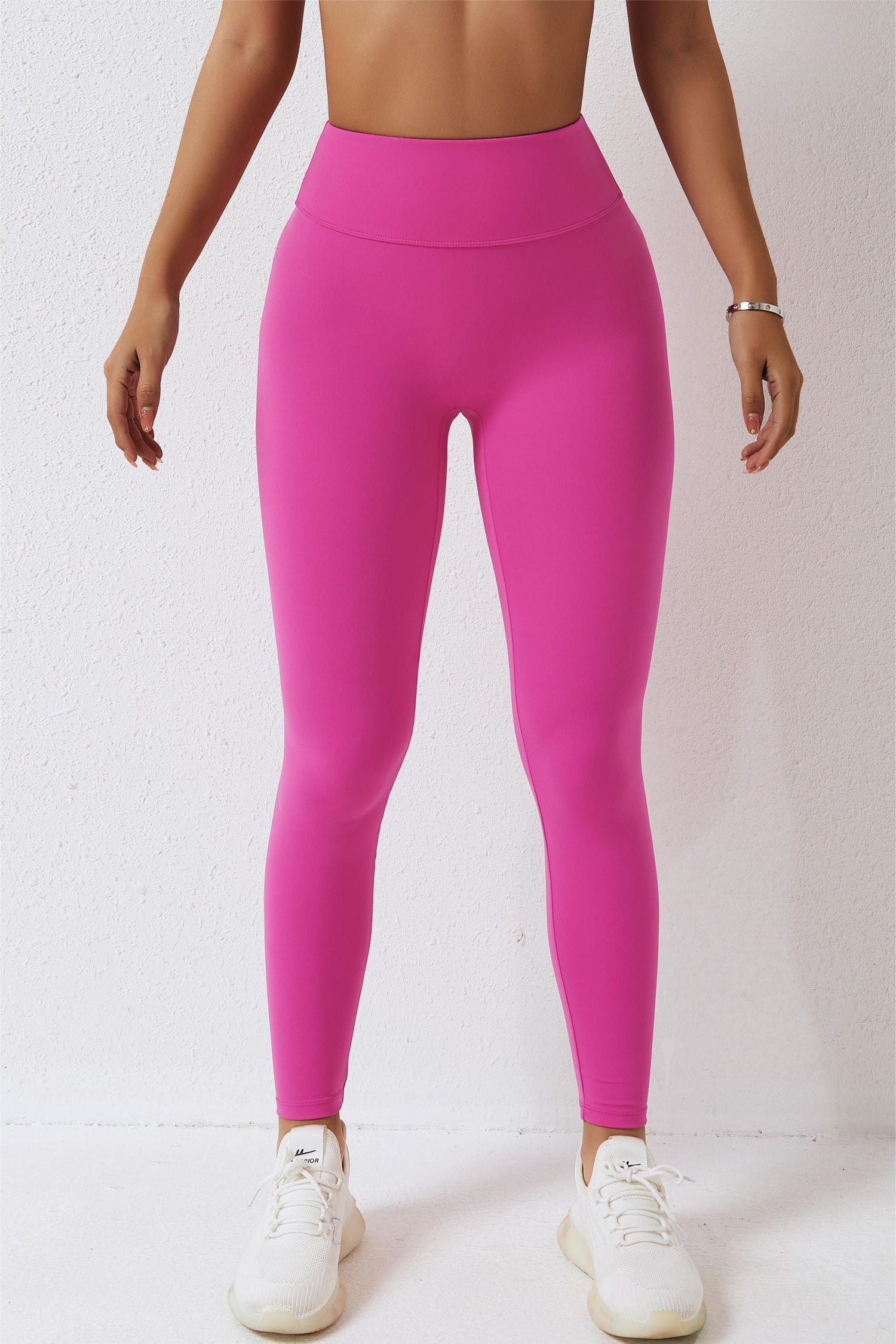 High-Waist Seam Free Scrunch Leggings - Trendy Workout Choice 