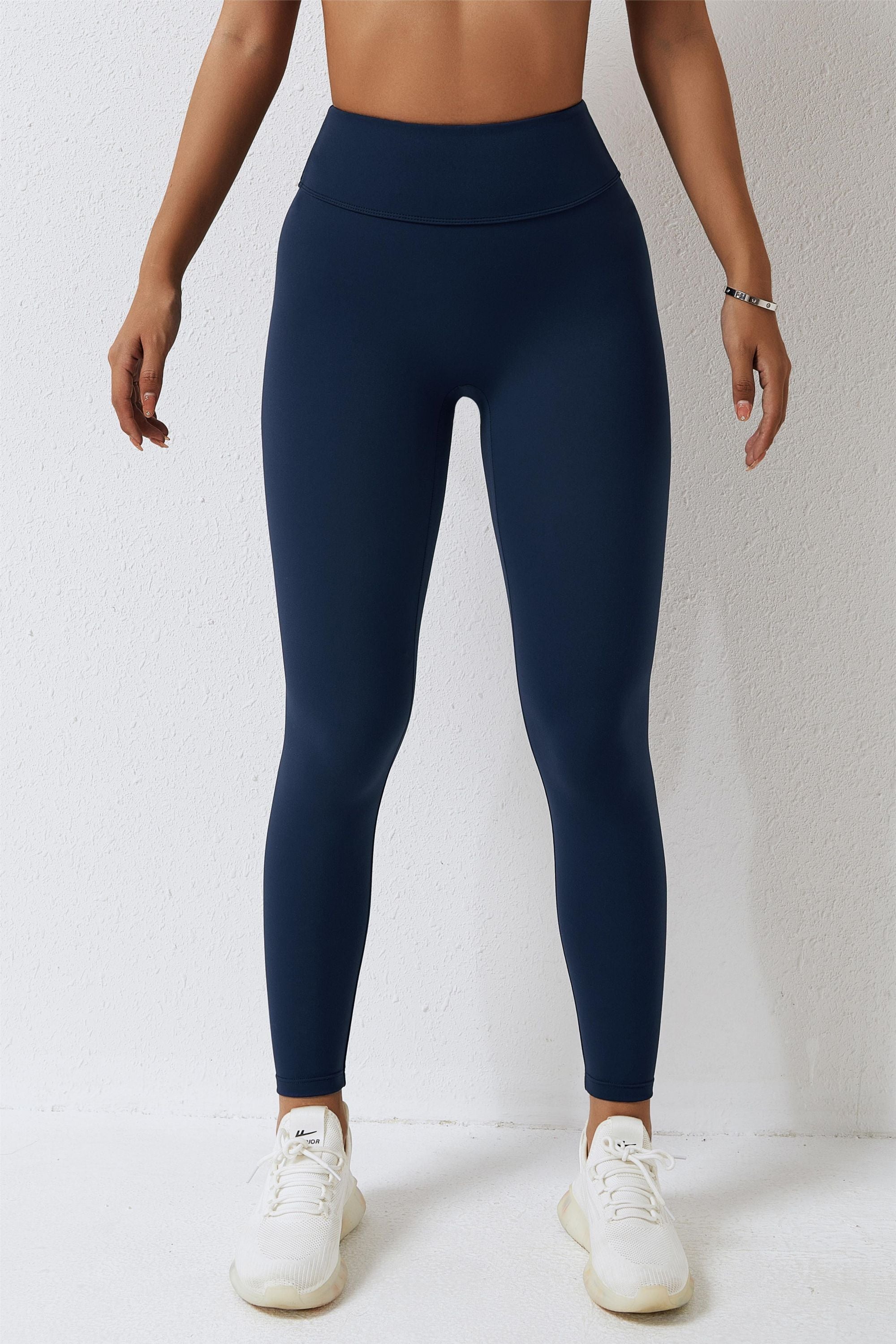 High-Waist Seam Free Scrunch Leggings - Trendy Workout Choice 