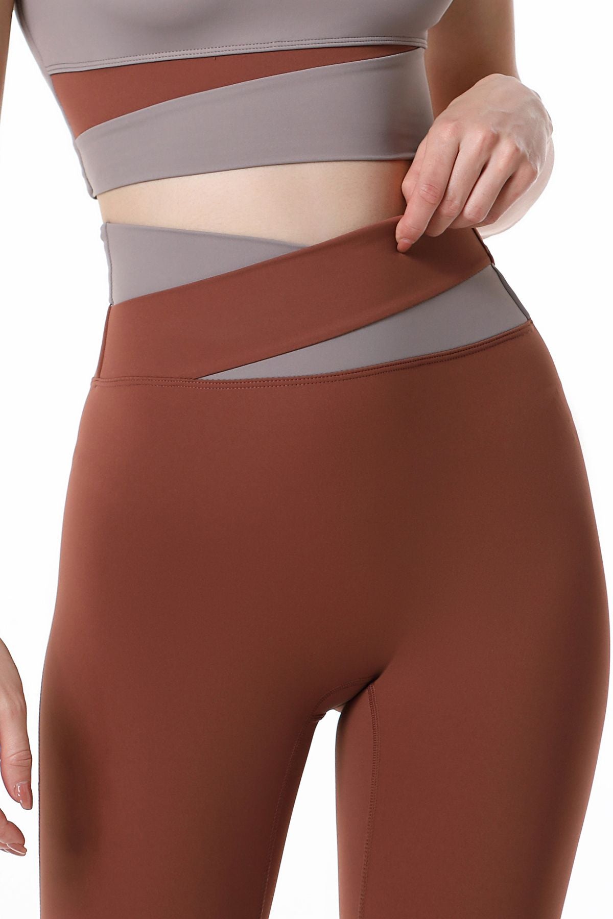 High-Rise Colorblock Sport Leggings | Trendy Activewear for Women