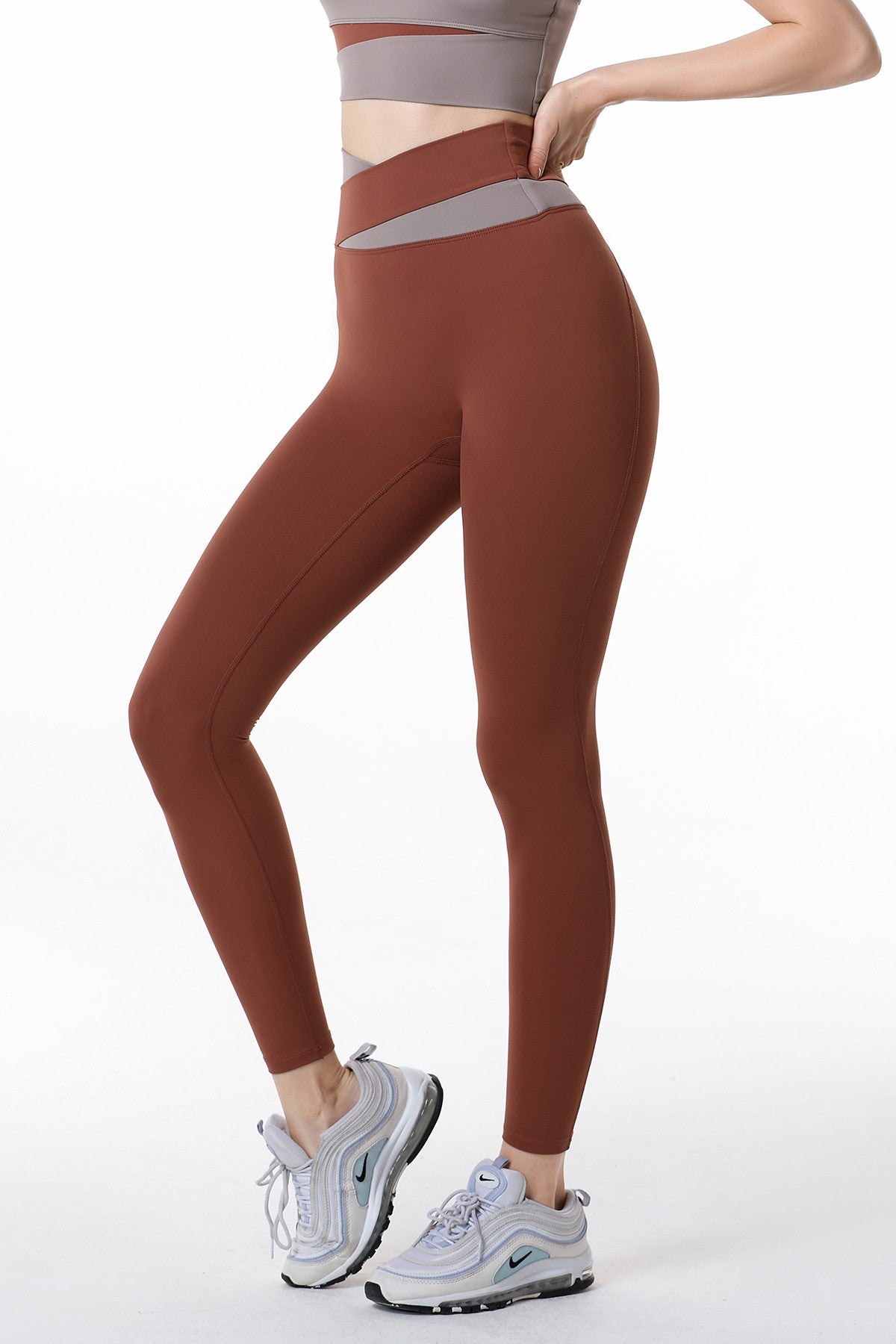 High-Rise Colorblock Sport Leggings | Trendy Activewear for Women
