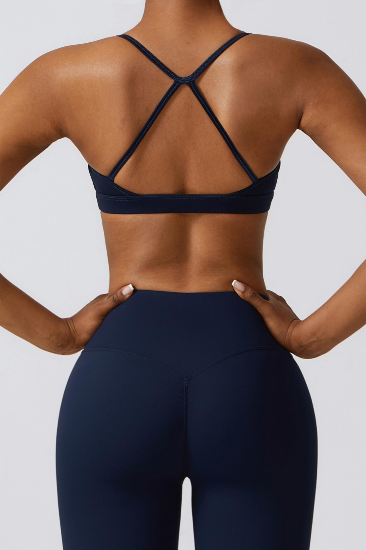 Scoop Neck Strappy Sports Bra | Chic Design &amp; Comfortable Support